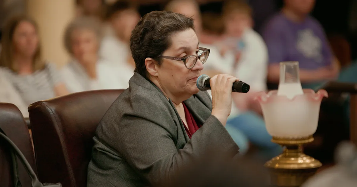 Un bibliothécaire licencié pour avoir refusé de déplacer des livres dans la section adultes